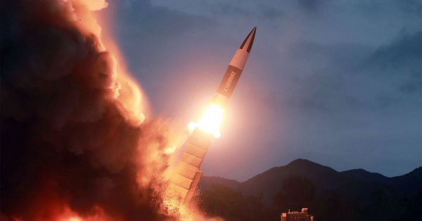 Nhật Bản công bố phân tích về 9 vụ phóng “vật thể bay” của Triều Tiên