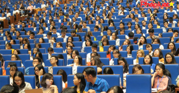 Đại học Luật Hà Nội tổ chức nói chuyện về đạo đức nghề luật