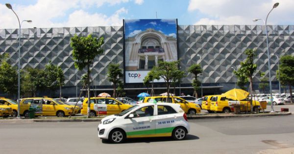 TPHCM: Đề xuất dùng đất gần sân bay Tân Sơn Nhất làm bãi đậu taxi