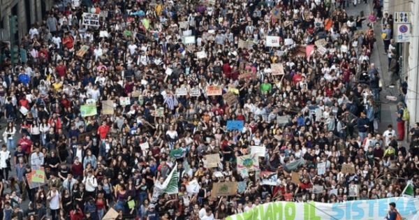 Hà Lan: Hơn 30.000 ngàn người tuần hành vì khí hậu