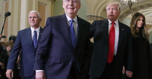 Lãnh đạo đa số Thượng viện Mỹ kêu gọi ngưng luận tội TT Trump