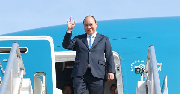 Thủ tướng lên đường dự lễ đăng quang của Nhà Vua Nhật Bản