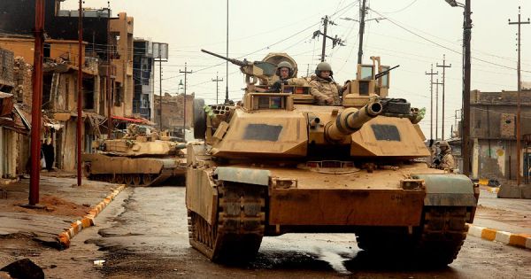 Mỹ tính đưa xe tăng trở lại Syria bảo vệ mỏ dầu