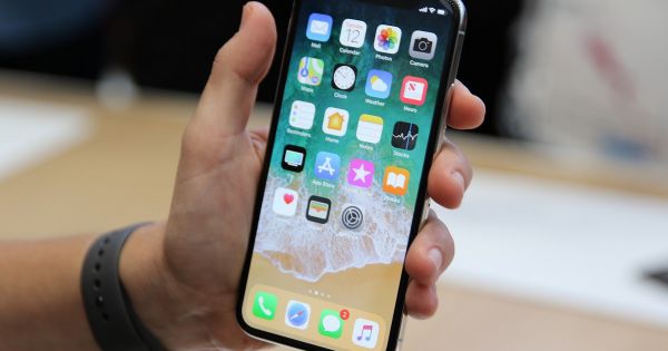 iPhone X chính hãng sắp bị khai tử tại Việt Nam