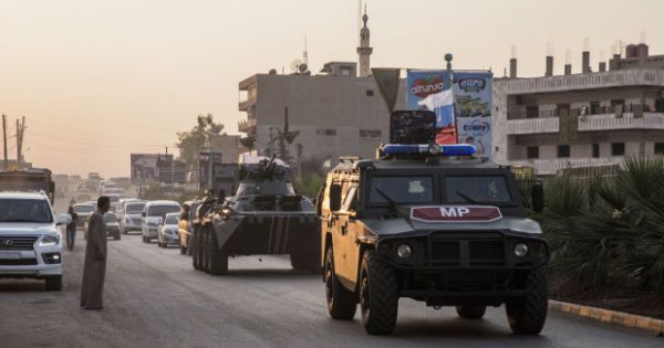 Syria: Quân đội Nga tăng cường đến bắc Raqqa