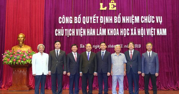 Thủ tướng giao 5 nhiệm vụ chính trị quan trọng cho tân Chủ tịch Viện Hàn lâm KHXH Việt Nam