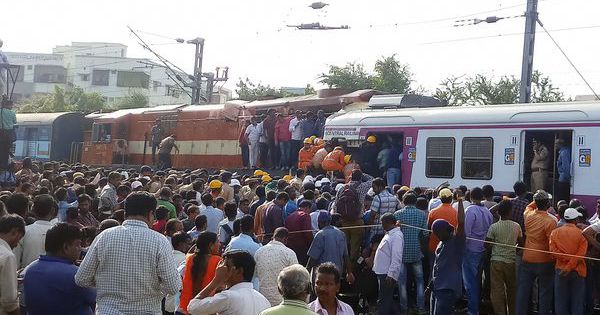 Ấn Độ: Hai tàu hỏa đâm trực diện nhau tại Hyderabad
