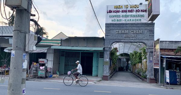 UBKT Thành ủy TP. HCM làm việc với chủ cơ sở Gia Trang Quán - Tràm Chim resort