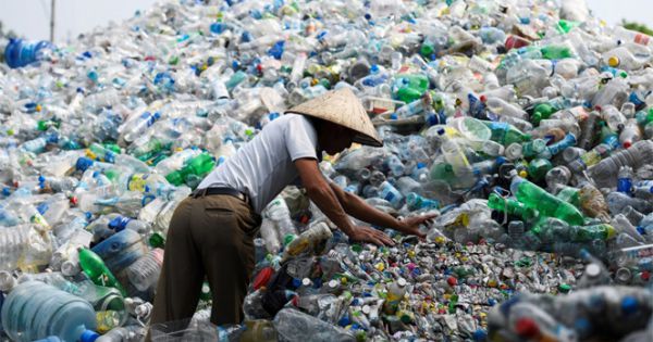 Giảm 40.000 tấn rác thải nhựa từ bao bì, tiết kiệm 130 triệu USD