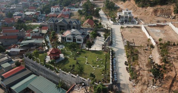 Kiên quyết phá dỡ loạt biệt thự xây dựng không phép tại Quảng Ninh