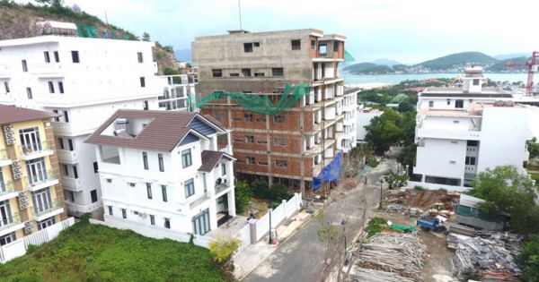 Bị lập chốt chặn, khu biệt thự Ocean View Nha Trang vẫn xây dựng trái phép