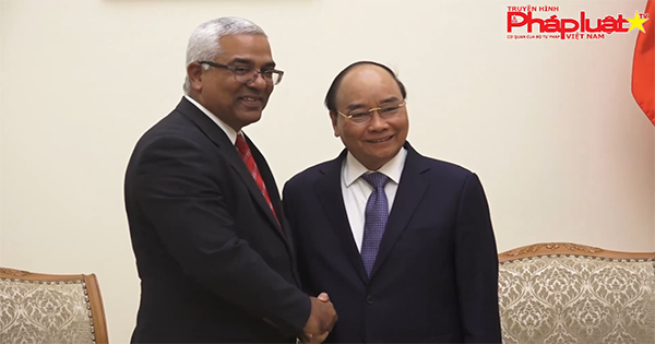 Bộ trưởng Tư pháp CUBA tiếp kiến Thủ Tướng Chính phủ Nguyễn Xuân Phúc Phó Chủ tịch Thường trực Quốc hội Tòng Thị Phóng.