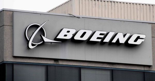 Moody’s hạ xếp hạng đánh giá nợ của Boeing