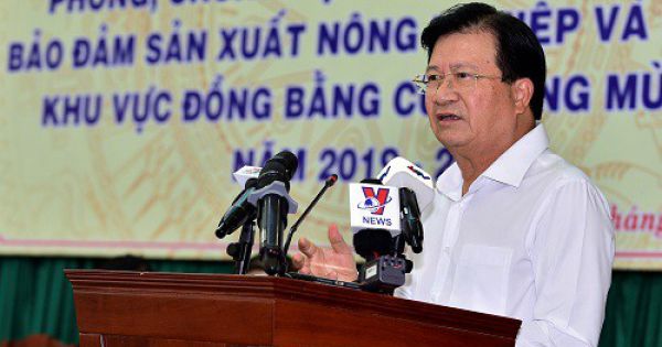Phó Thủ tướng Trịnh Đình Dũng chỉ đạo công tác phòng, chống hạn mặn vùng đồng bằng sông Cửu Long