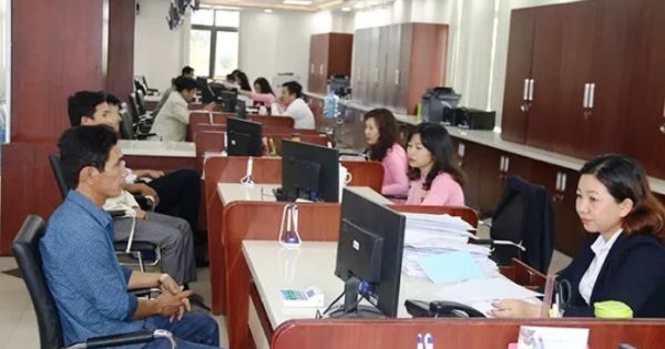 Quảng Nam chấm dứt hợp đồng, 454 cán bộ phải thi tuyển lại