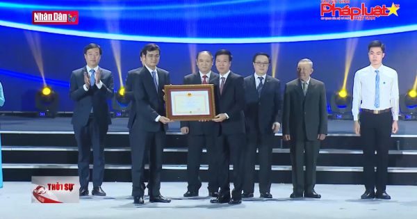 Hội Sinh viên Việt Nam đón nhận Huân chương Độc lập hạng Nhất lần 2