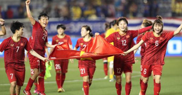 Đội tuyển bóng đá nữ Việt Nam nhận lời chúc đặc biệt khi tiến sát vé dự Olympic Tokyo