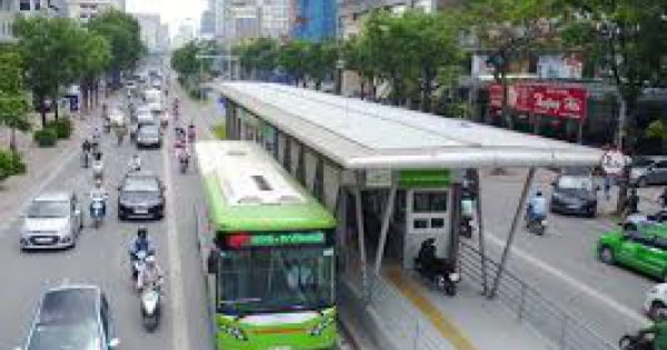 Hà Nội nghiên cứu đường riêng xe buýt: Tránh hệ lụy BRT