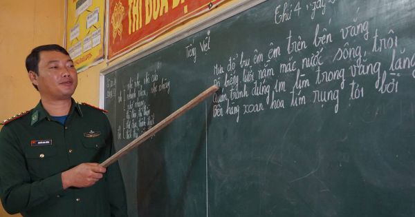Thanh Hóa: Lớp học xoá mù chữ ở bản người Khơ Mú