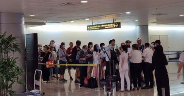 6 khách nhập cảnh từ chuyến bay có người Nhật nhiễm nCoV