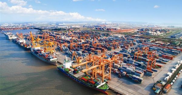 Khởi động dự án đầu tư hai bến container 3, 4 cảng Lạch Huyện