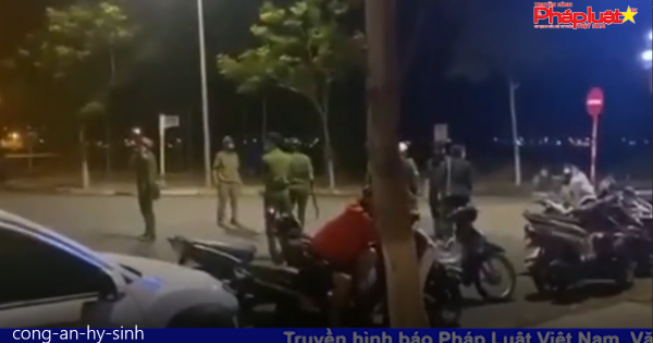 Đà Nẵng: Truy đuổi nhóm đua xe và cướp giật, hai chiến sỹ cảnh sát hy sinh