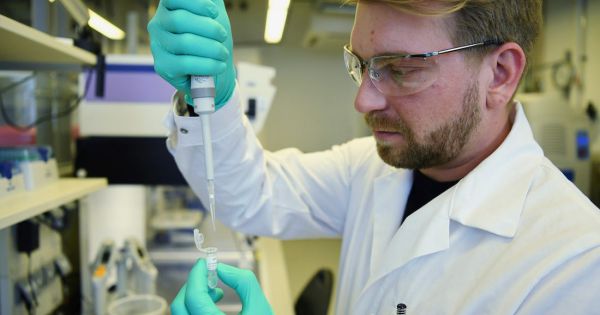 Australia sẽ tiến hành thử nghiệm vaccine ngừa virus SARS-CoV-2