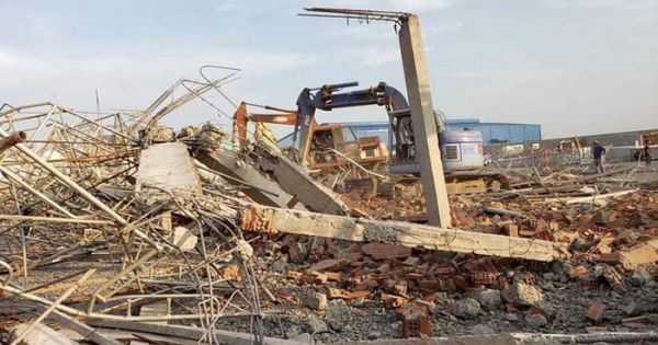 Khởi tố vụ sập tường công trình làm 10 người chết ở Đồng Nai