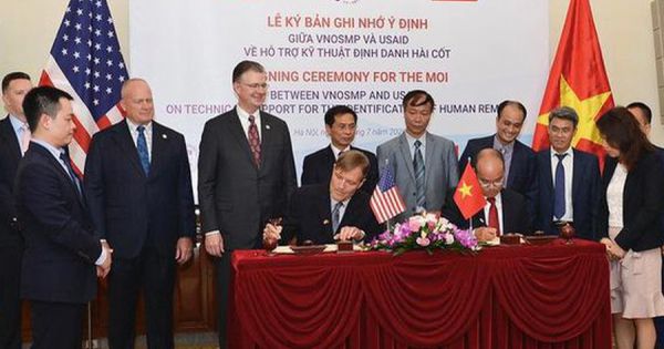 Mỹ hỗ trợ Việt Nam phân tích ADN xác định danh tính quân nhân