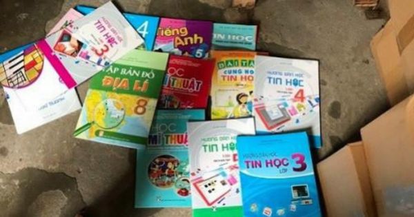 Tạm giữ hơn 27.000 cuốn sách giáo khoa không rõ nguồn gốc tại Hà Nội