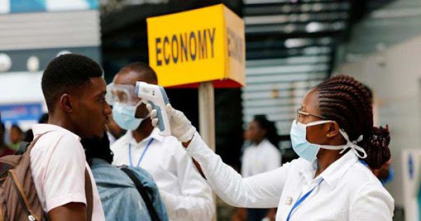 Hơn 2.000 nhân viên y tế Ghana mắc Covid-19