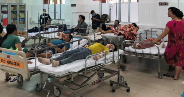 Cần Thơ: Hàng chục công nhân nhập viện vì ngộ độc khí gas