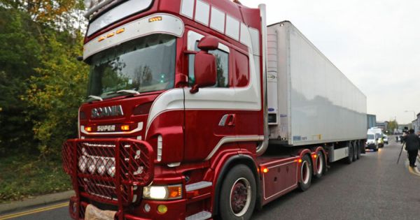 Tiếp tục xét xử các bị cáo vụ 39 thi thể trong xe tải ở Anh