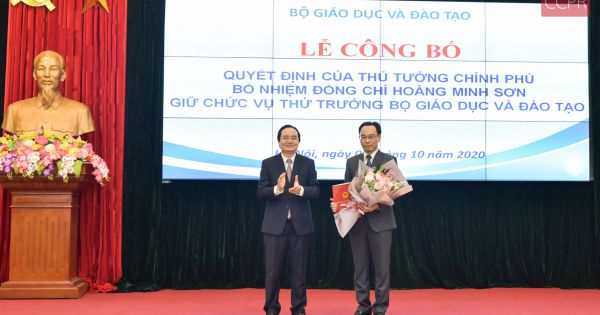 Công bố Quyết định bổ nhiệm Thứ trưởng Bộ GD&ĐT Hoàng Minh Sơn