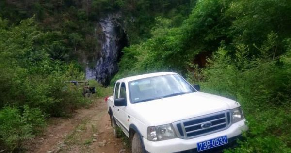 1 giám đốc ở Quảng Bình bị kỷ luật vì dung xe công chở vợ con đi du lịch