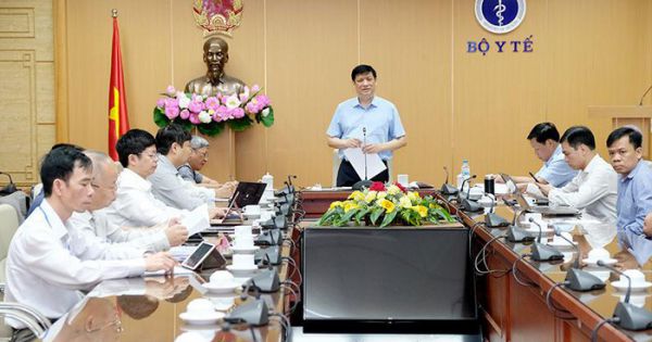 Quyền Bộ trưởng Nguyễn Thanh Long: Chuẩn bị kịch bản đối phó với tình huống dịch COVID-19 xấu nhất trong mùa Đông Xuân