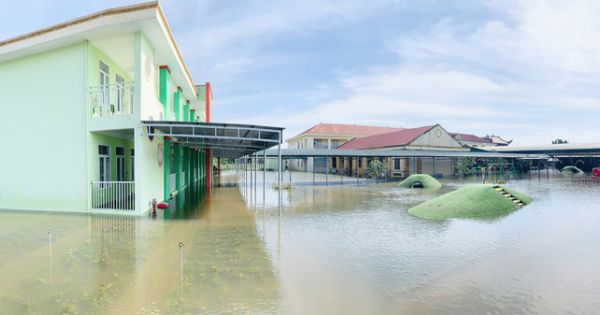 Hơn 300 trường ở Hà Tĩnh nghỉ học do mưa lũ