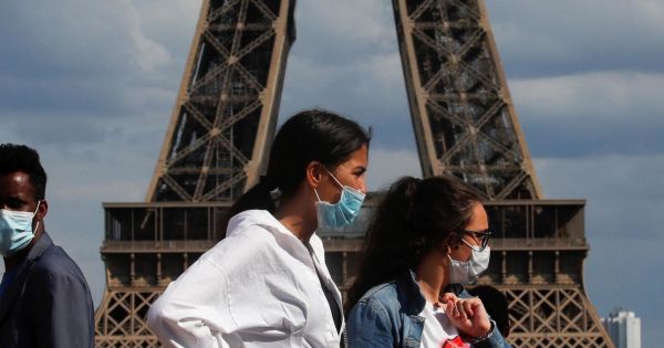 Covid-19: Pháp vượt mốc 2 triệu ca nhiễm
