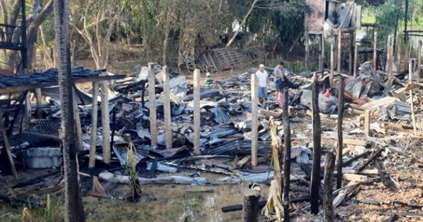 Hỏa hoạn thiêu rụi 7 căn nhà ở thành phố Châu Đốc, An Giang