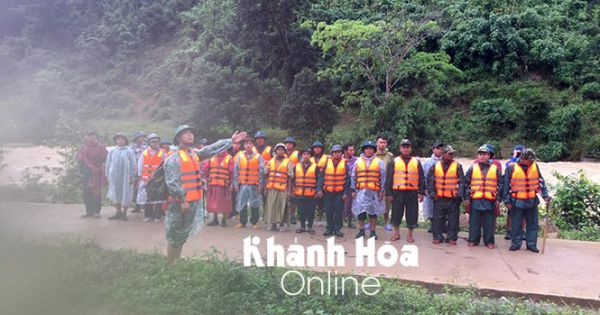 Liên lạc được 45 du khách, người dân mắc kẹt trên núi Tà Giang ở Khánh Hoà