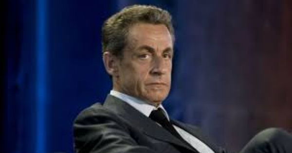 Cựu Tổng thống Pháp Nicolas Sarkozy bị đề nghị án 4 năm tù