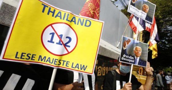 Thái Lan triệu tập nhiều thủ lĩnh biểu tình vì cáo buộc khi quân
