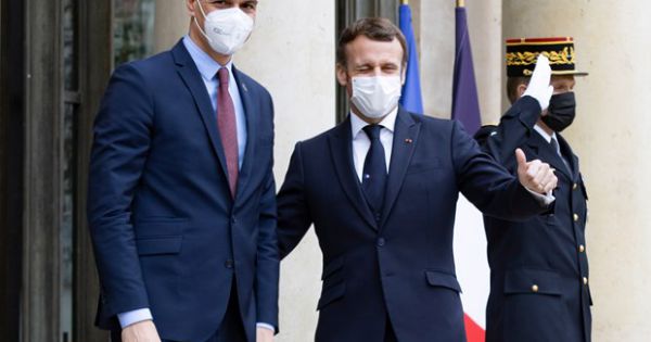 Nhiều lãnh đạo châu Âu tự cách ly do đã tiếp xúc Tổng thống Pháp