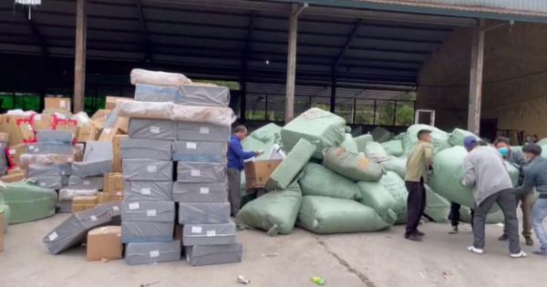 Triệt phá đường dây buôn lậu qua biên giới đặc biệt lớn, thu giữ 500 tấn hàng hóa tại Quảng Ninh