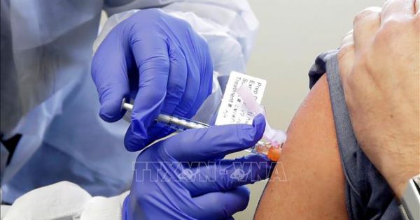 Từ 27/12, tiêm vaccine ngừa COVID-19 tại các viện dưỡng lão ở Đức