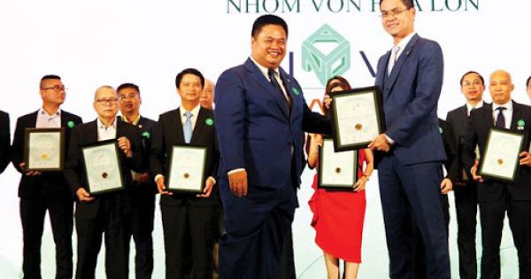 Novaland nhận cú đúp Giải thưởng Doanh nghiệp niêm yết 2020
