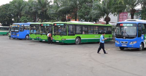 TP.HCM: Giảm 2.300 chuyến xe buýt dịp Tết Dương lịch