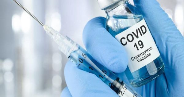 Loạt CEO Nhật Bản tiêm 'chui' vaccine ngừa COVID-19 của Trung Quốc