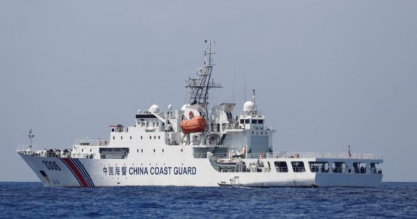 Trung Quốc thông qua luật cho phép hải cảnh bắn tàu nước ngoài