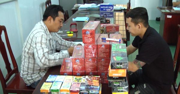 Kiên Giang: Phát hiện hàng ngàn viên shisa và than đốt không rõ nguồn gốc trong quán cà phê